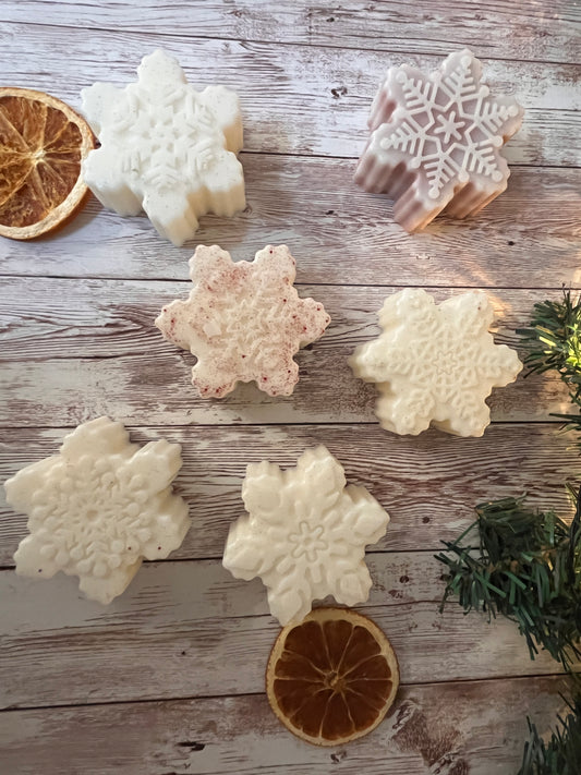 Schneeflocken-Kerze aus Sojawachs • 75g • Handgegossen • Optional mit Duft