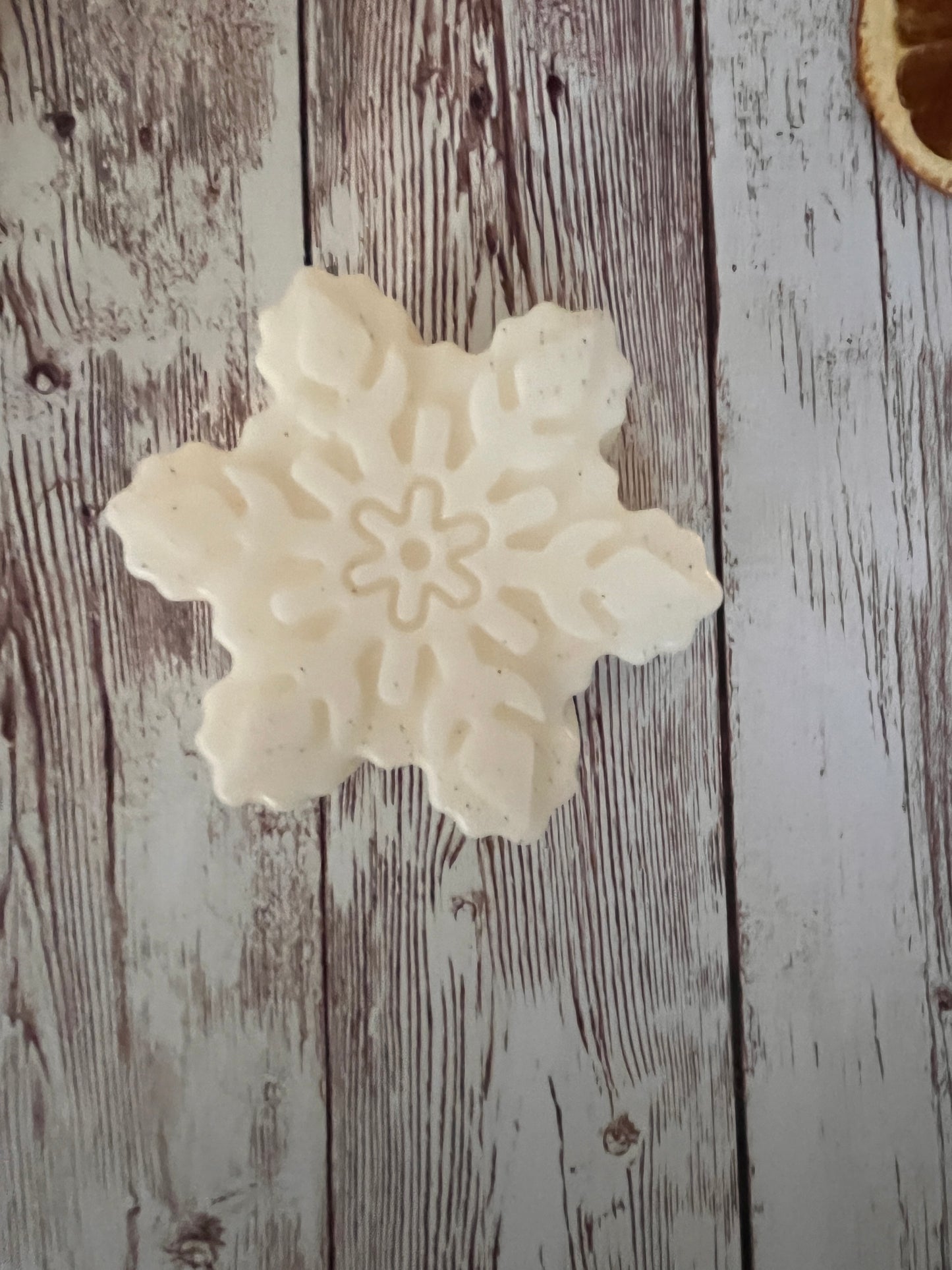 Schneeflocken-Kerze aus Sojawachs • 75g • Handgegossen • Optional mit Duft