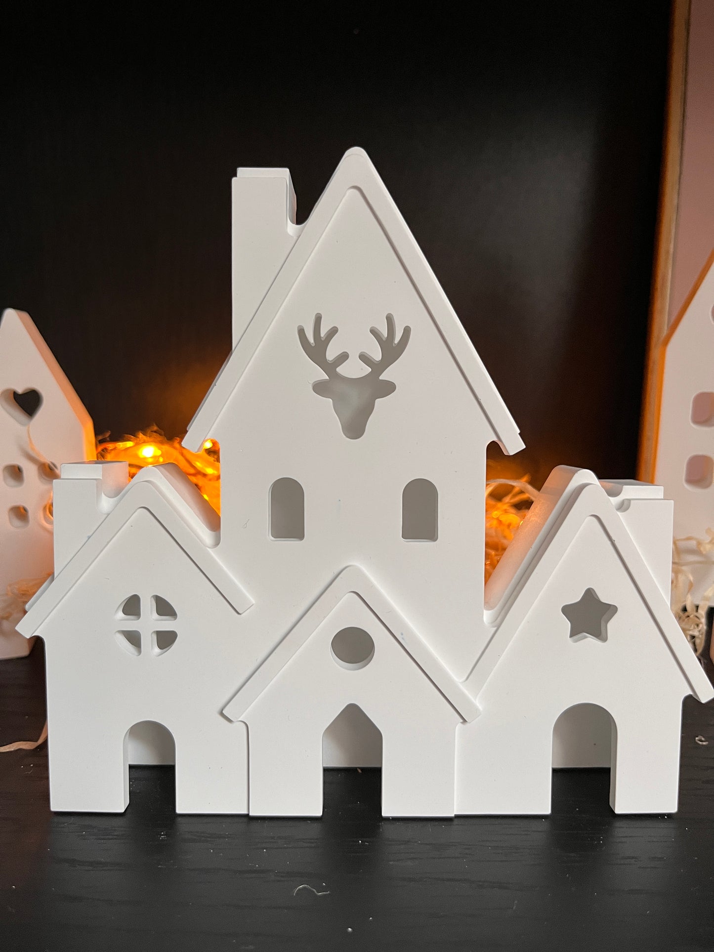 Keramik Lichterhaus Weihnachten – Deko Haus mit LED – Winter Deko, Weihnachtsdeko, skandinavische Deko, Lichthaus Keramik