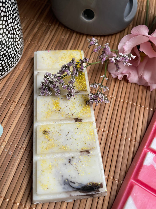 Warme, buttrige Vanille im Nussmantel | Duftwachs | Wax Melts